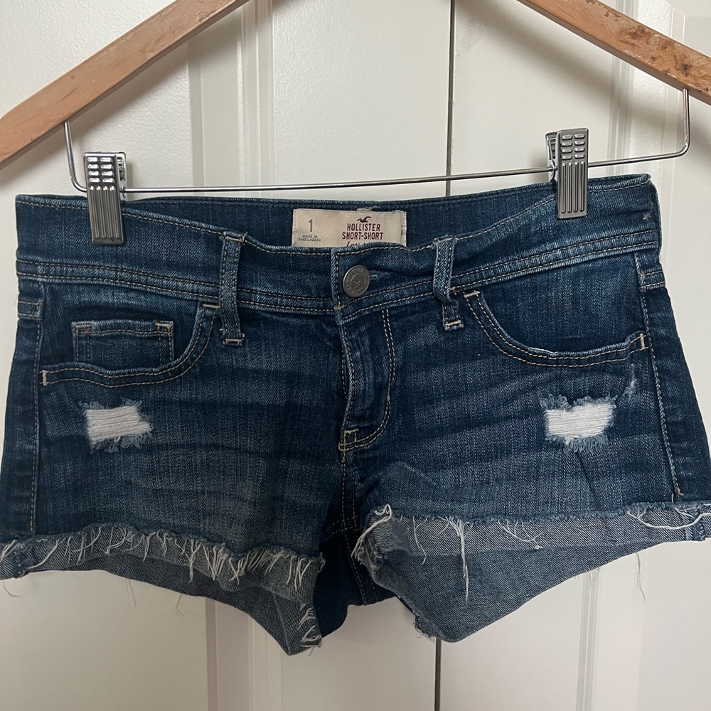 Hollister Low Rise Shorts size 1